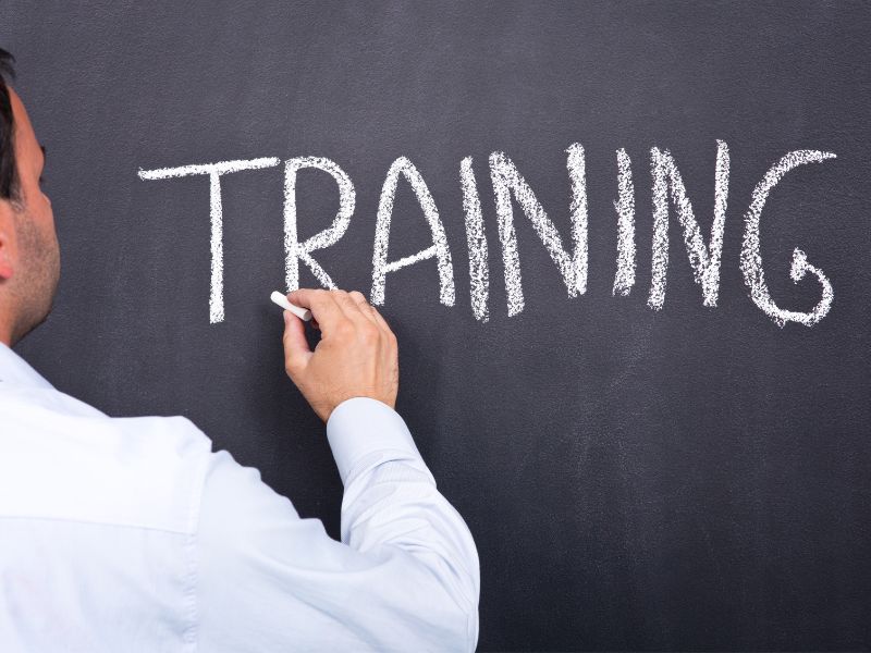 Training untuk Karyawan, Investasi Cerdas Peningkatan Skill Bersama Asta Widya Academy